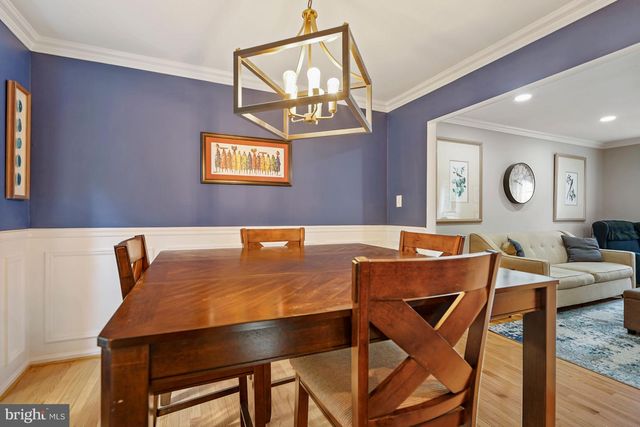 7930 BUBBLING BROOK CIR, Springfield, VA 22153