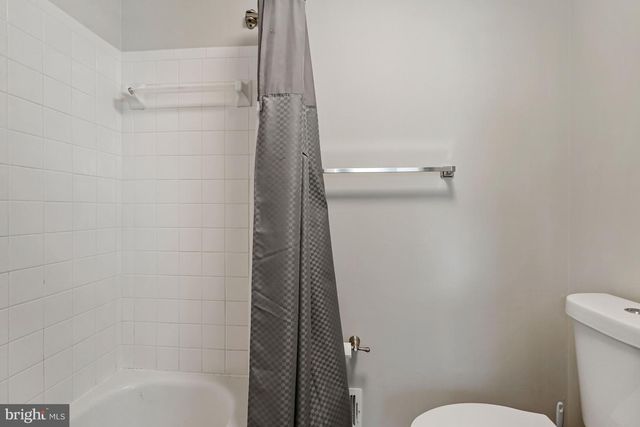 7930 BUBBLING BROOK CIR, Springfield, VA 22153