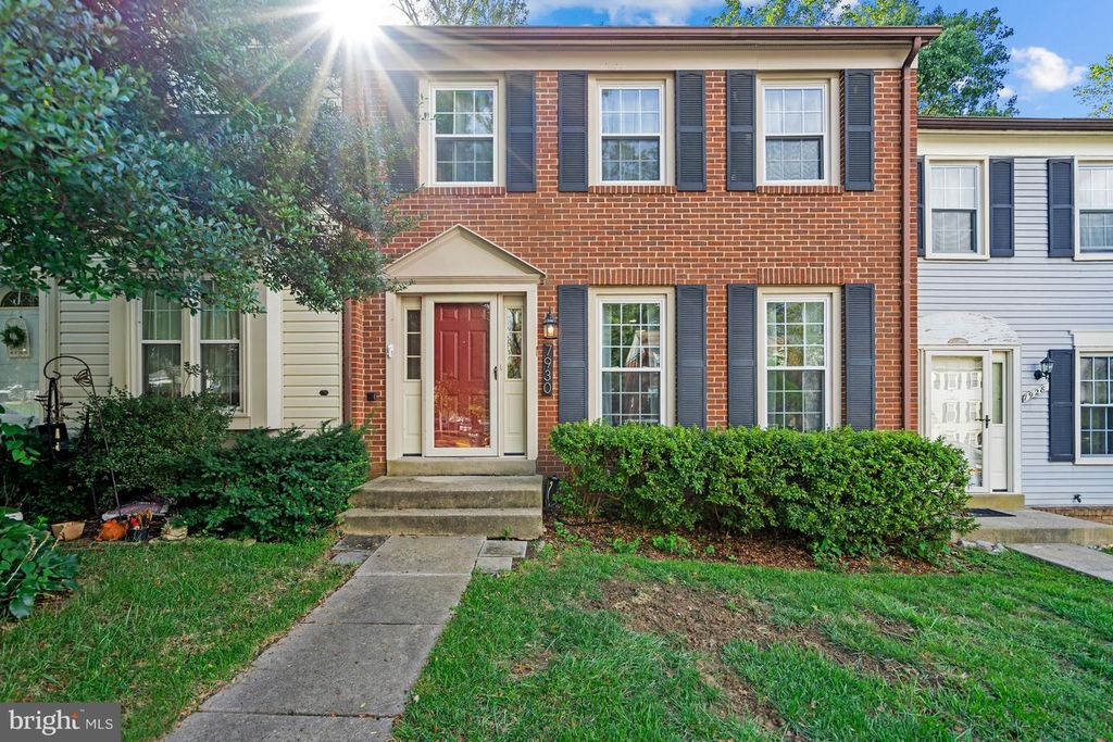 7930 BUBBLING BROOK CIR, Springfield, VA 22153