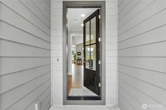 121 GASSMAN Road, Castle Rock, WA 98611