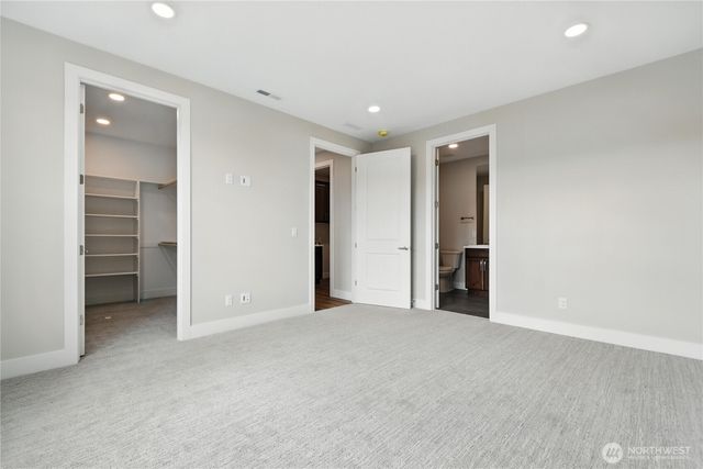 121 GASSMAN Road, Castle Rock, WA 98611