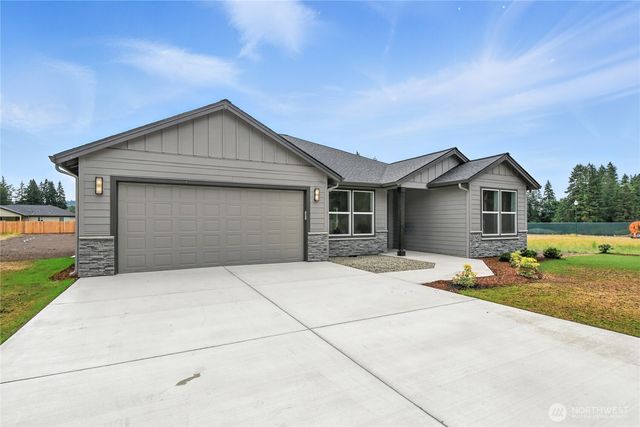121 GASSMAN Road, Castle Rock, WA 98611