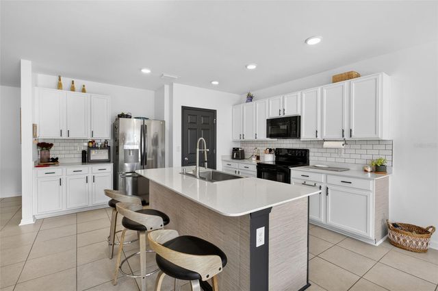 25099 BOLIVAR DRIVE, Punta Gorda, FL 33983