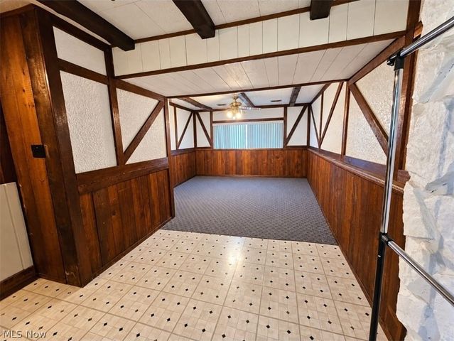 6698 Hedgeline, Bedford Heights, OH 44146