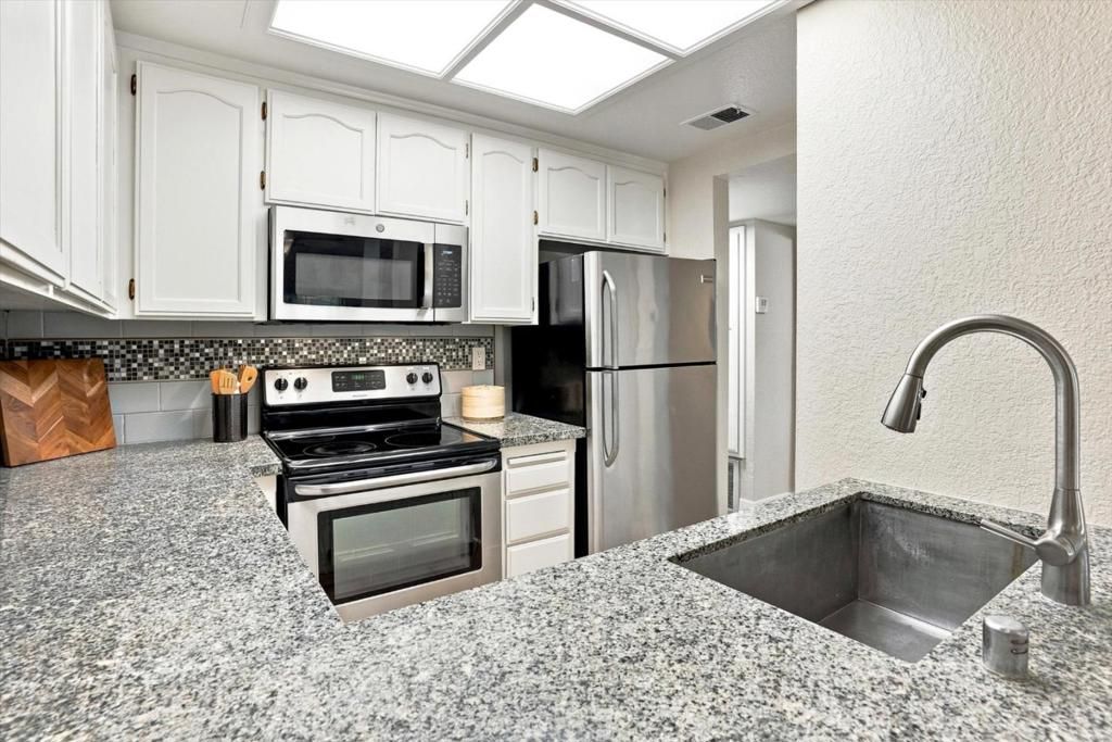 Image 17 of property listing at 343 Tradewinds Drive, San Jose, CA 95123