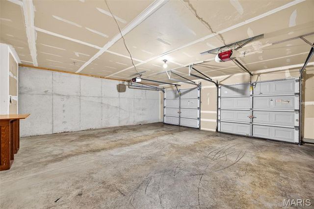 19 Homefield Gardens Drive 27N, O'fallon, MO 63366