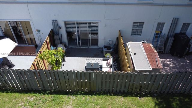 15747 SW 40th Street 213, Miramar, FL 33027