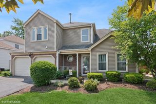 61 Washington Avenue, Streamwood, IL 60107