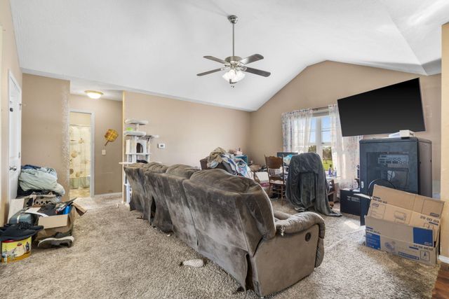 755 Woodlawn Street, Marshfield, MO 65706