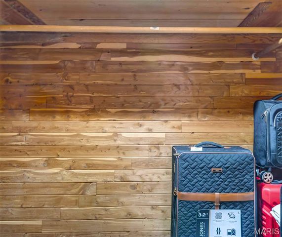 700 N Elizabeth Avenue, Ferguson, MO 63135