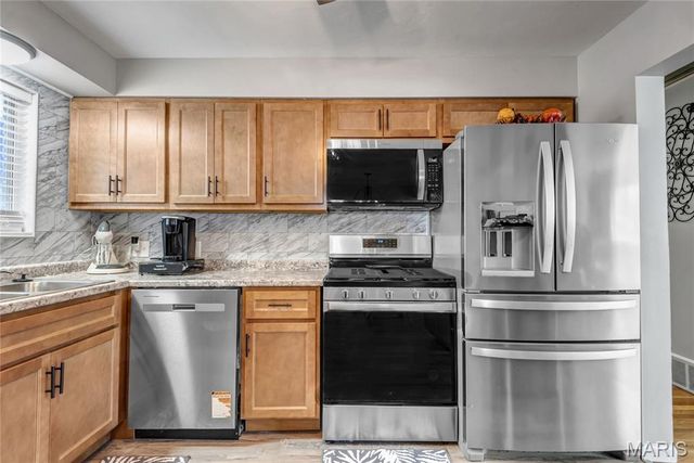 700 N Elizabeth Avenue, Ferguson, MO 63135