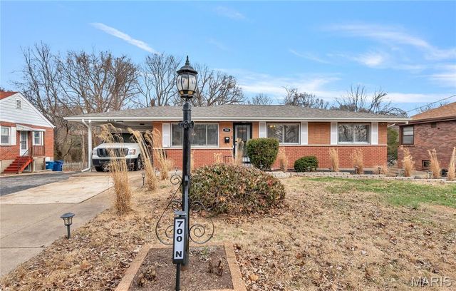 700 N Elizabeth Avenue, Ferguson, MO 63135