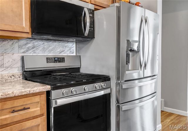 700 N Elizabeth Avenue, Ferguson, MO 63135