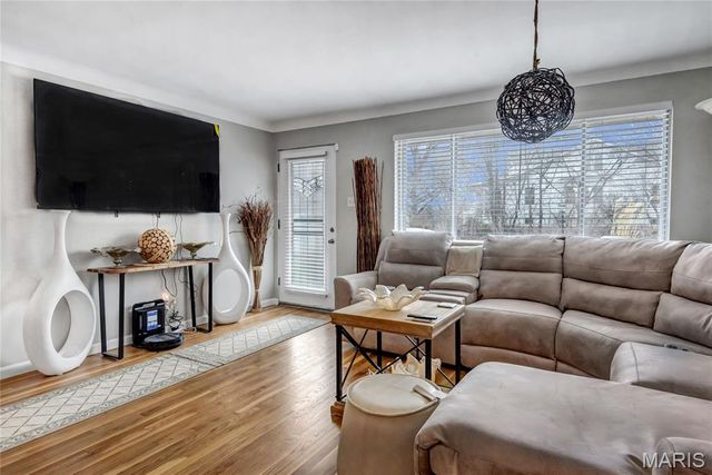 700 N Elizabeth Avenue, Ferguson, MO 63135