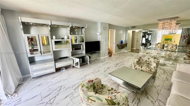 1865 S Ocean Dr 11B, Hallandale Beach, FL 33009