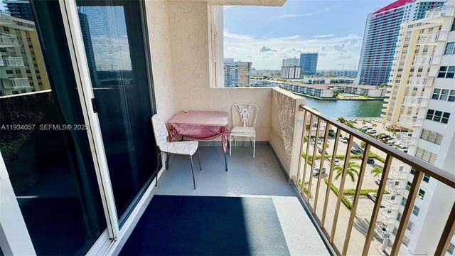 1865 S Ocean Dr 11B, Hallandale Beach, FL 33009