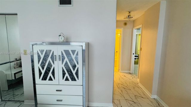 1865 S Ocean Dr 11B, Hallandale Beach, FL 33009