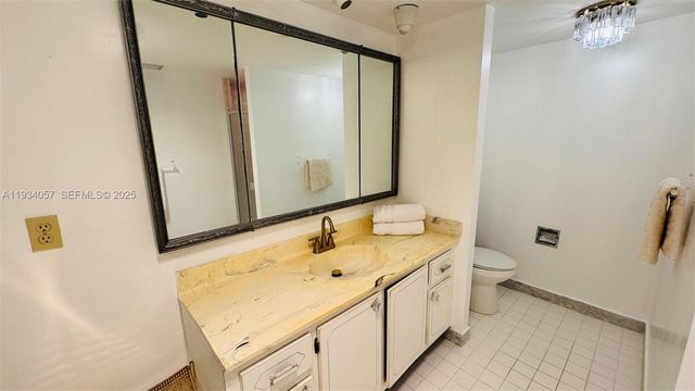 1865 S Ocean Dr 11B, Hallandale Beach, FL 33009