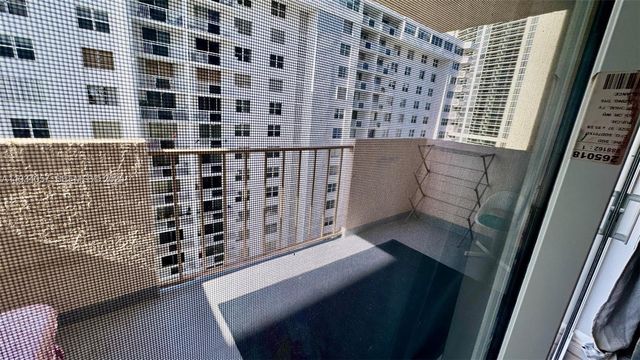 1865 S Ocean Dr 11B, Hallandale Beach, FL 33009