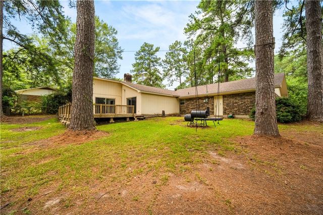 605 HOLIDAY Circle, Pineville, LA 71360