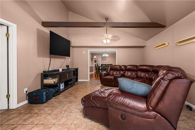 605 HOLIDAY Circle, Pineville, LA 71360