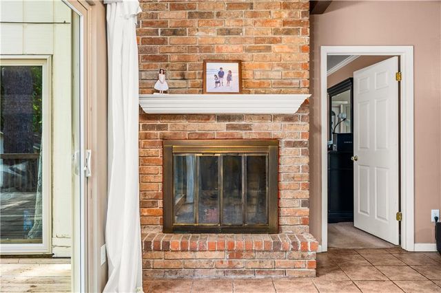 605 HOLIDAY Circle, Pineville, LA 71360