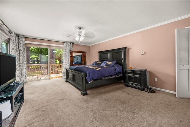 605 HOLIDAY Circle, Pineville, LA 71360