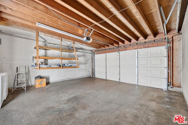 19221 Sherman Way 40, Reseda, CA 91335