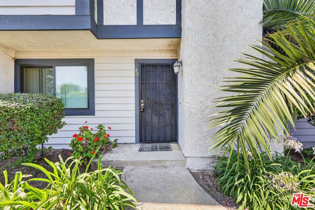 19221 Sherman Way 40, Reseda, CA 91335