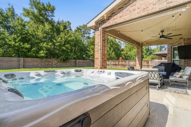 4038 Steep Woods Drive, Spring, TX 77386
