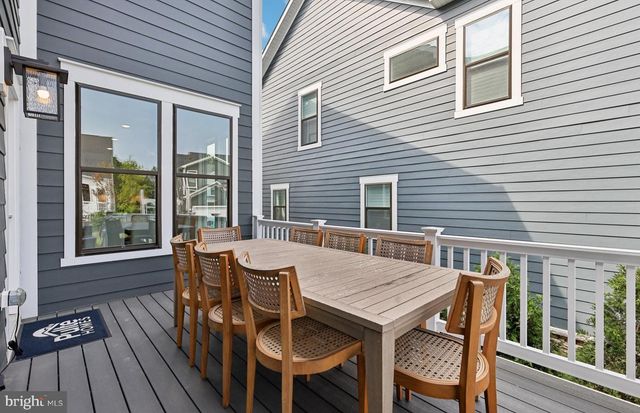 42735 CANNON CHAPEL DR, Leesburg, VA 20176