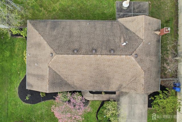 1177 Aaron Road, North Brunswick, NJ 08902