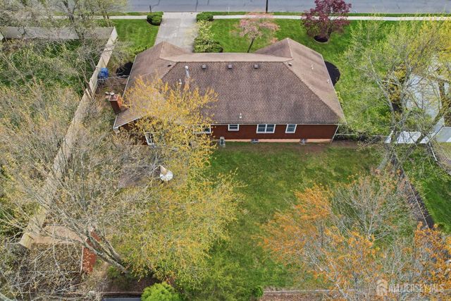 1177 Aaron Road, North Brunswick, NJ 08902