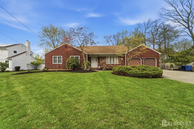 1177 Aaron Road, North Brunswick, NJ 08902