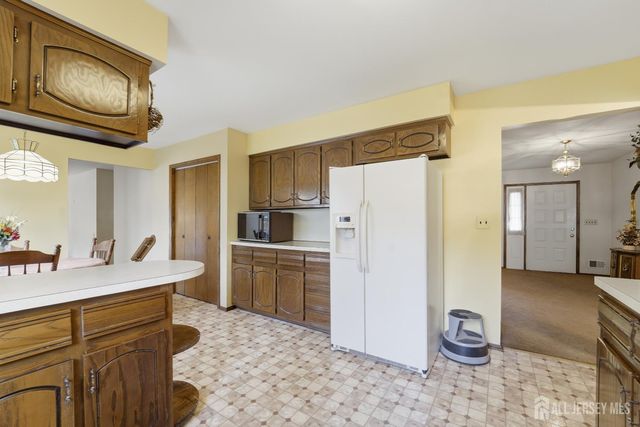 1177 Aaron Road, North Brunswick, NJ 08902