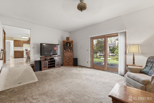 1177 Aaron Road, North Brunswick, NJ 08902