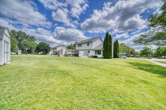 10635 S Shepard AVENUE, Oak Creek, WI 53154