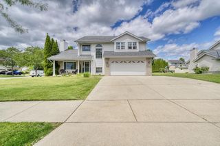 10635 S Shepard AVENUE, Oak Creek, WI 53154
