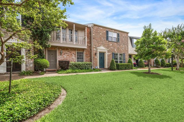 5827 Valley Forge Drive 83, Houston, TX 77057