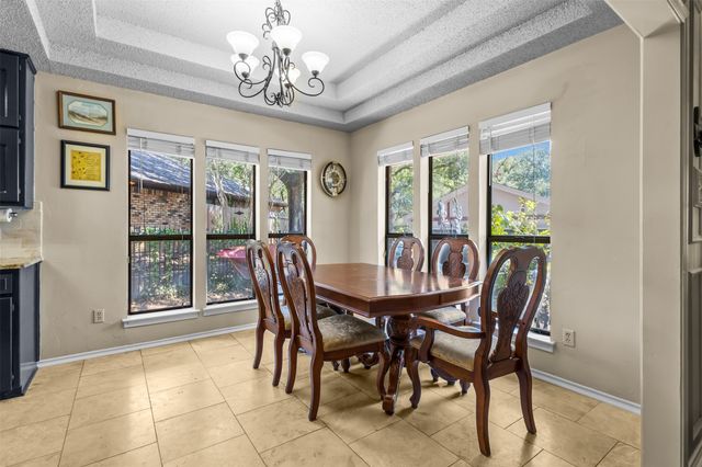 4219 Pleasant Oaks Court, Arlington, TX 76016