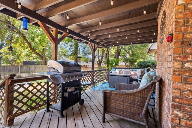 4219 Pleasant Oaks Court, Arlington, TX 76016