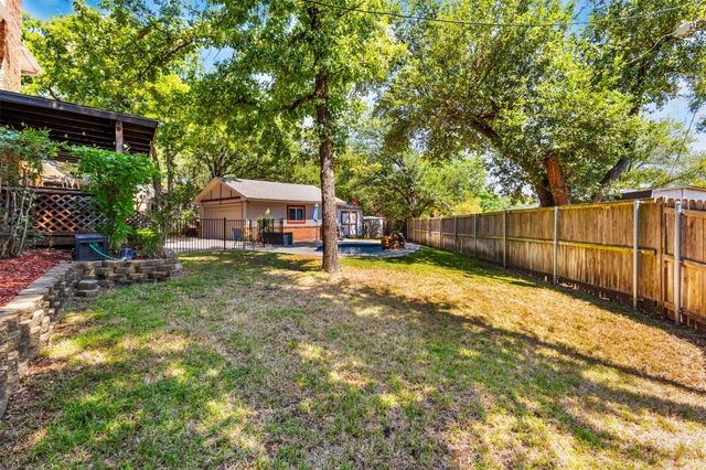 4219 Pleasant Oaks Court, Arlington, TX 76016