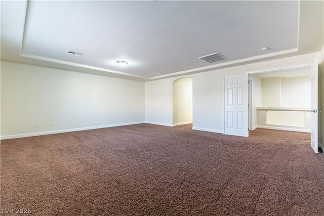 5800 Collier Falls Avenue, Las Vegas, NV 89139
