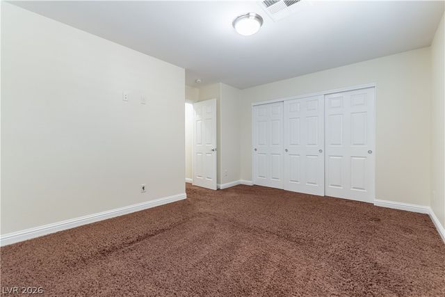 5800 Collier Falls Avenue, Las Vegas, NV 89139