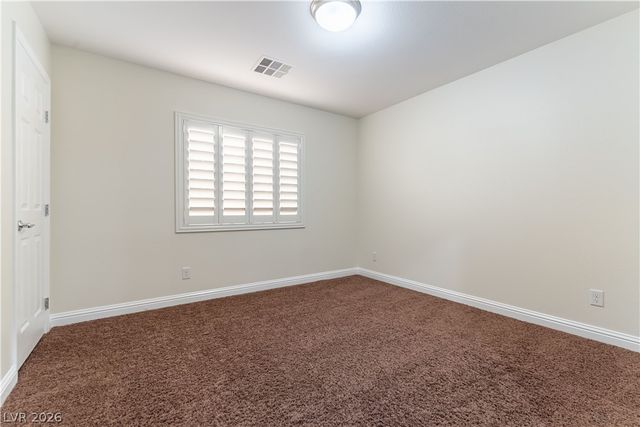 5800 Collier Falls Avenue, Las Vegas, NV 89139