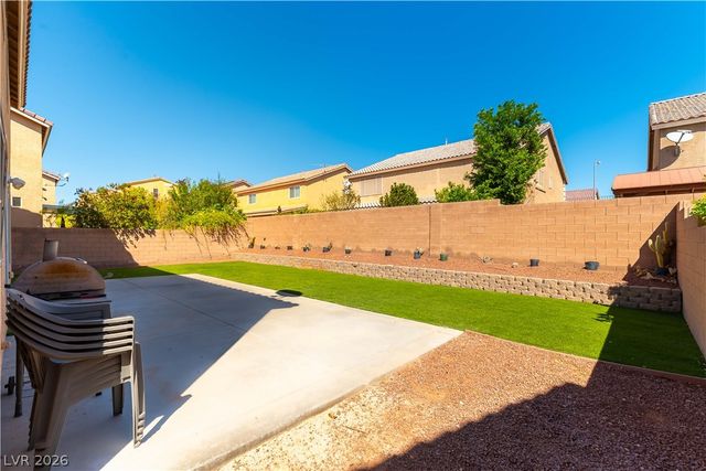 5800 Collier Falls Avenue, Las Vegas, NV 89139