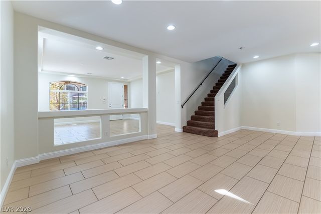 5800 Collier Falls Avenue, Las Vegas, NV 89139