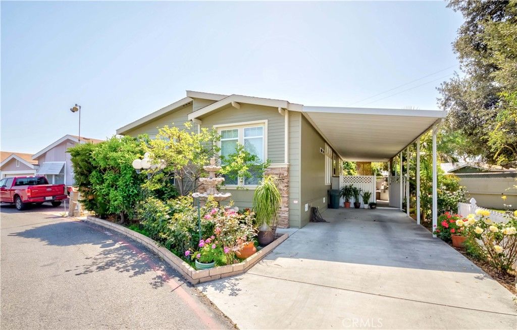 15 Pine Via, Anaheim, CA 92801 — photo 2