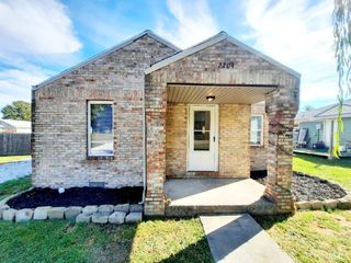 2204 N Watt Avenue, Muncie, IN 47303