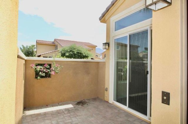 52065 Graythorn Way, La Quinta, CA 92253